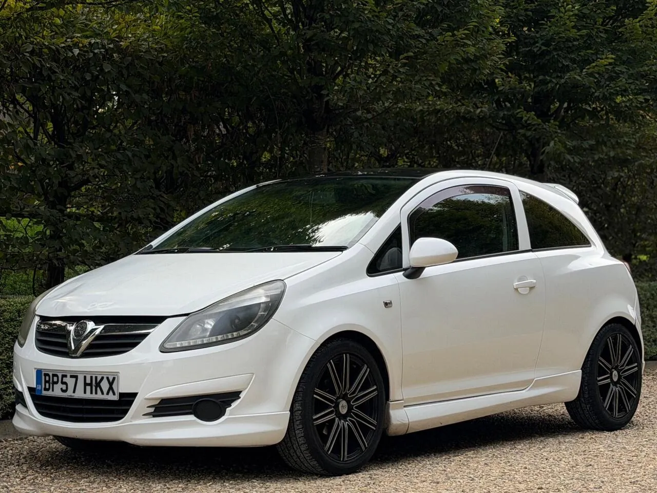 Vauxhall Corsa 2008 photo 3