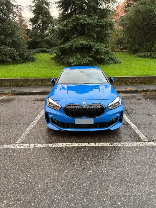 BMW 118D M Sport 2023 photo 2