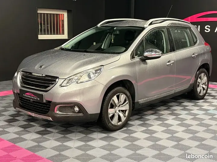 Peugeot 2008 2013 photo 2