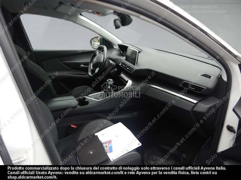 Peugeot 3008 2022 photo 5