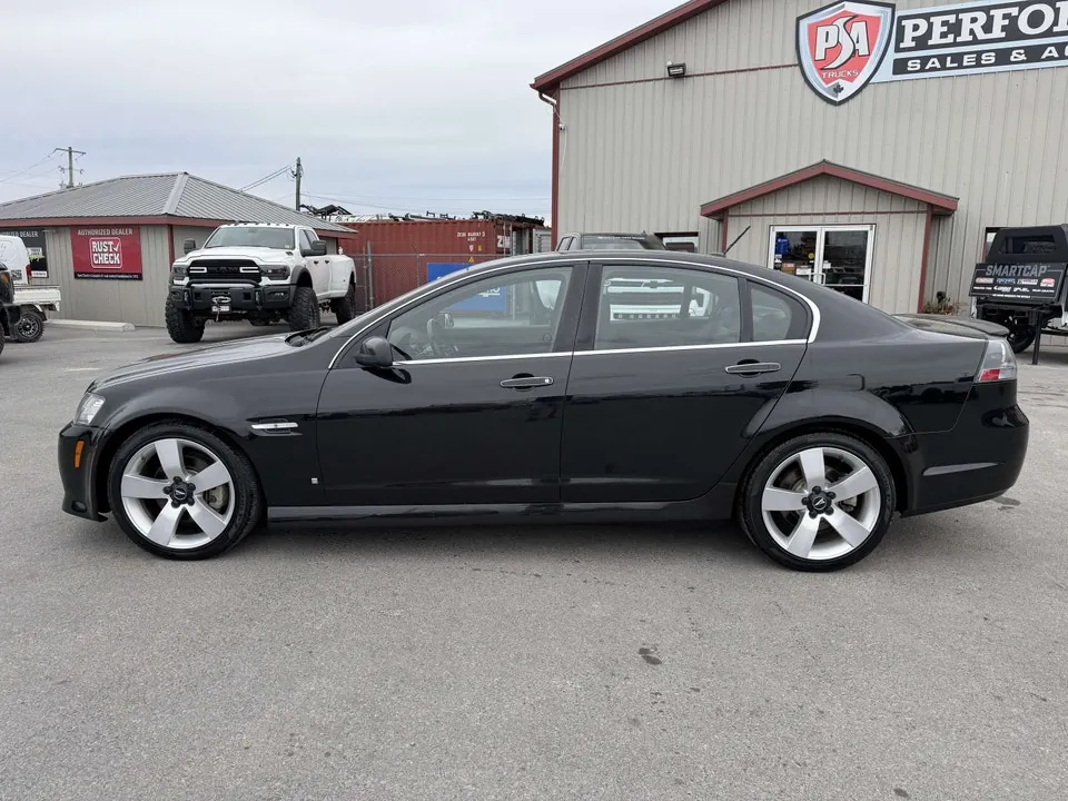Pontiac G8 2009 photo 4