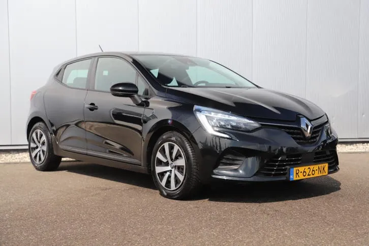 Renault Clio 2022 photo 3