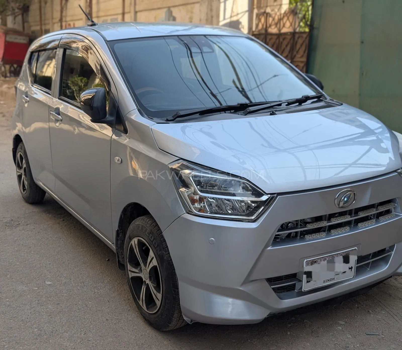 Daihatsu Mira