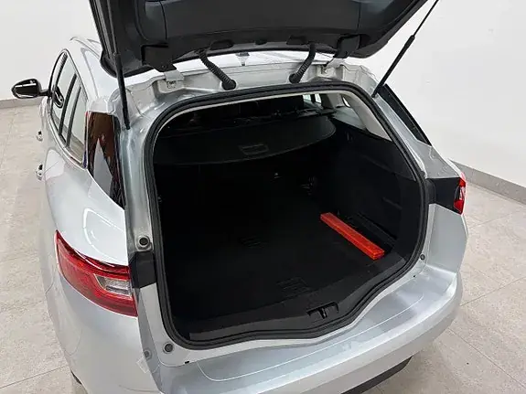 Renault Megane 2018 photo 4