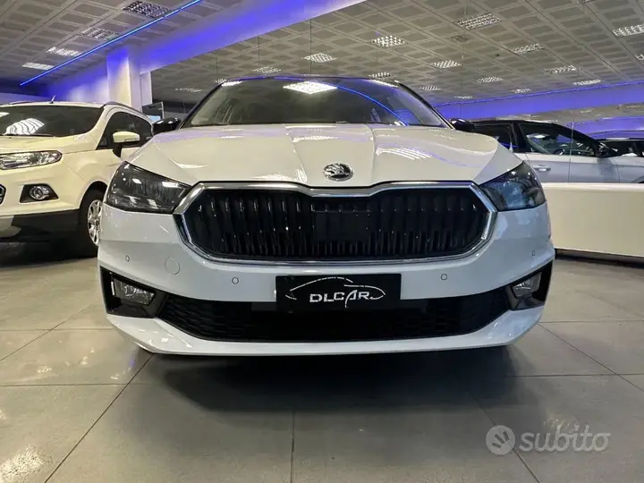 Skoda Fabia 2023 photo 3
