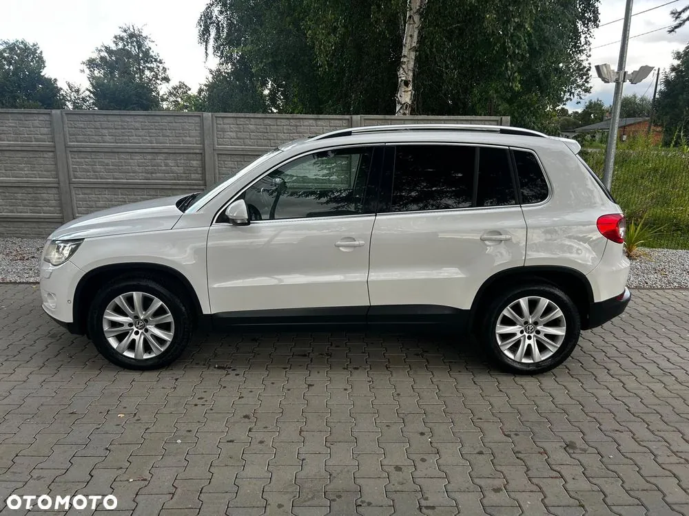 Volkswagen Tiguan 2010 photo 2