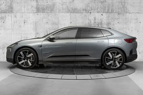 Polestar 4 2027 photo 3