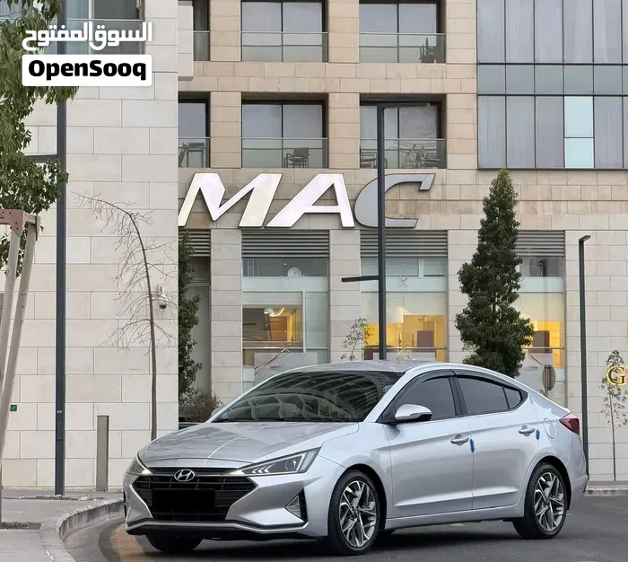 Hyundai Avante 2019 photo 2