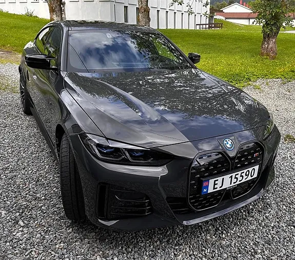 BMW I4 2024 photo 5