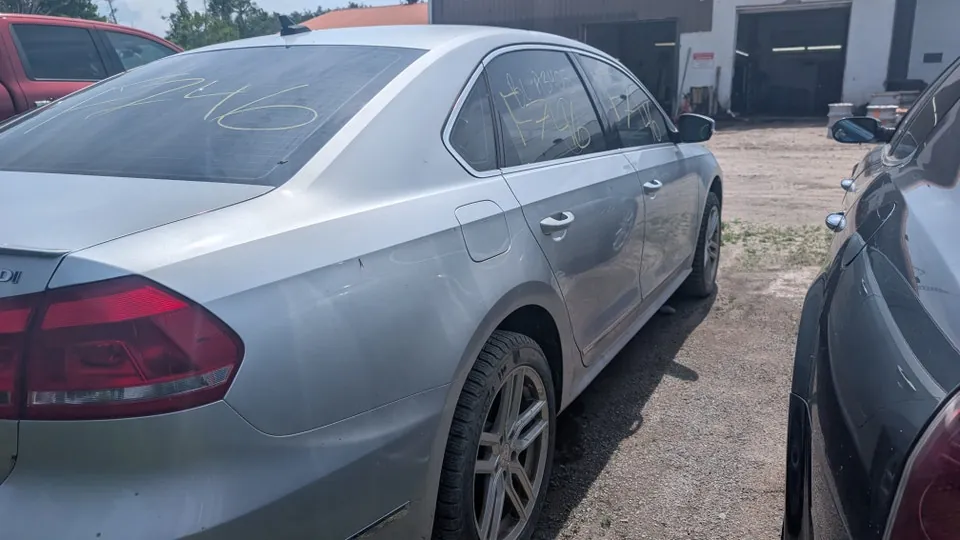Volkswagen Passat 2015 photo 4