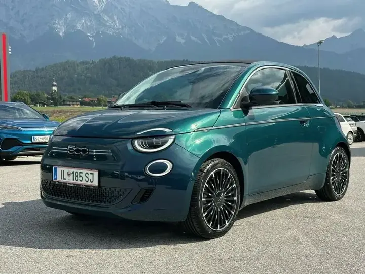 Fiat 500E 2023 photo 2