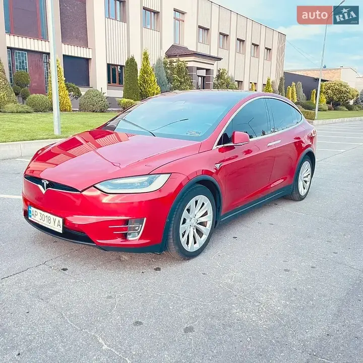 Tesla Model X 2018 photo 4
