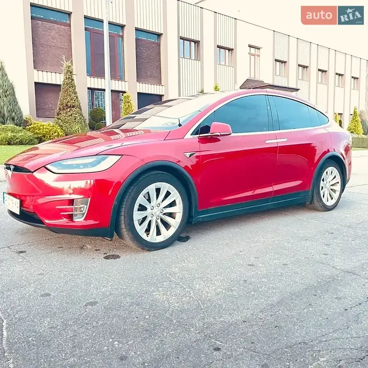 Tesla Model X