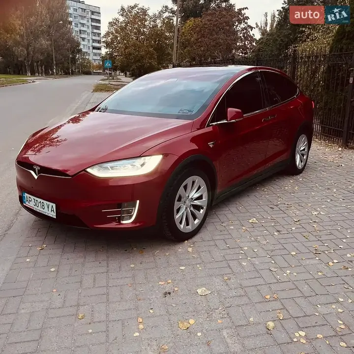 Tesla Model X 2018 photo 5