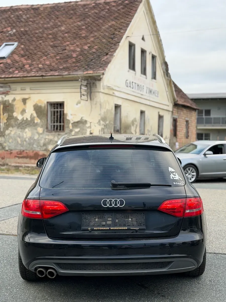 Audi A4 2008 photo 2