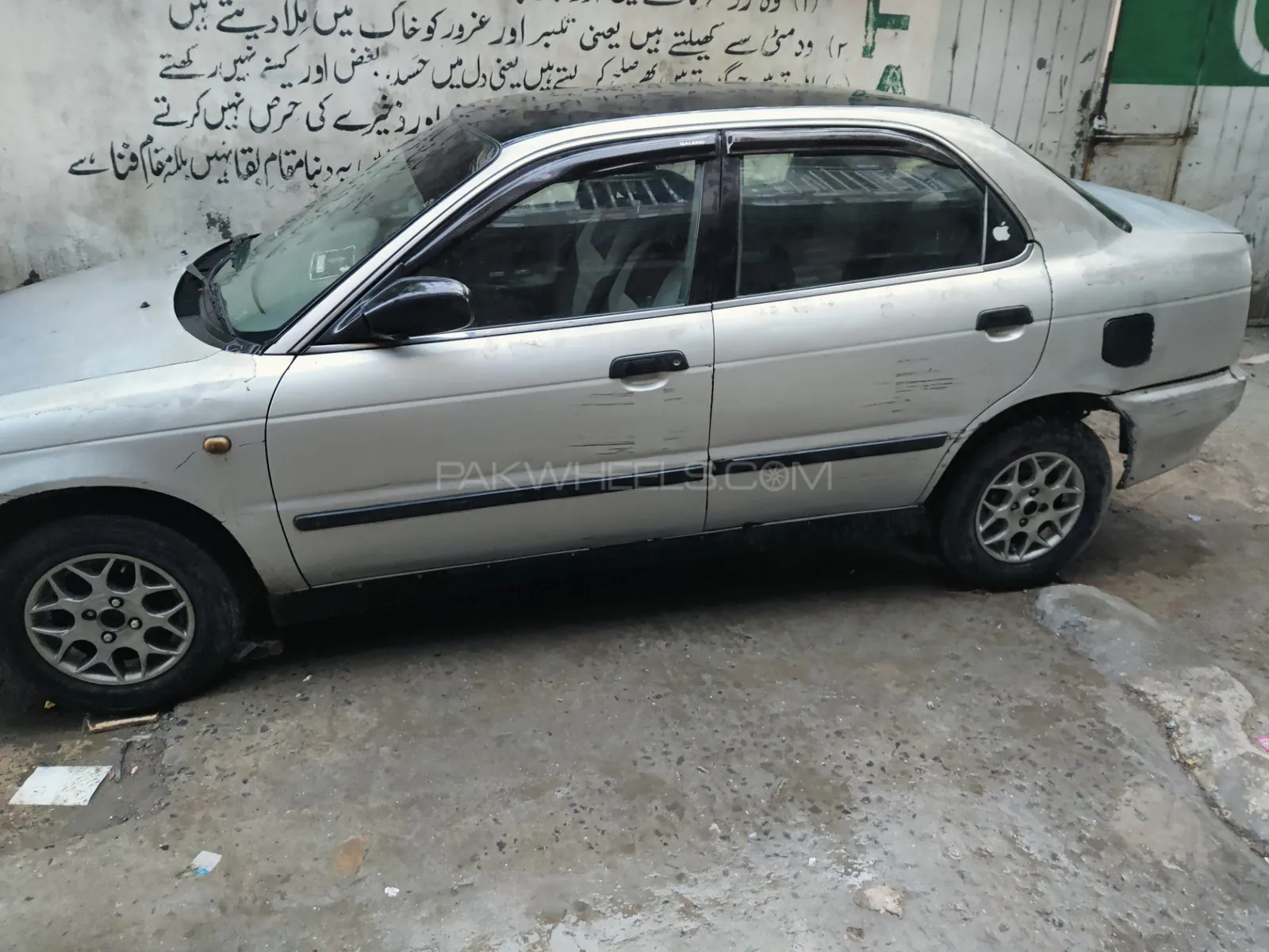 Suzuki Baleno