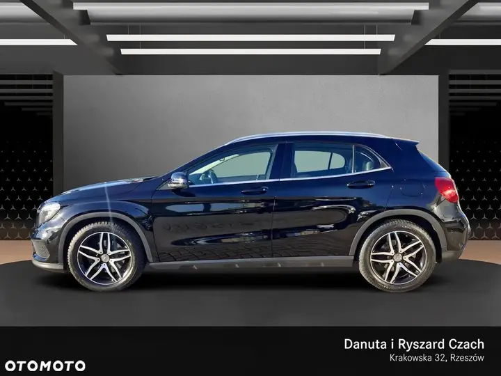Mercedes-Benz Gla 2014 photo 2