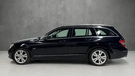 Mercedes-Benz C200 2010 photo 4