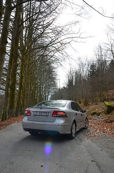 Saab 9-3 2005 photo 2