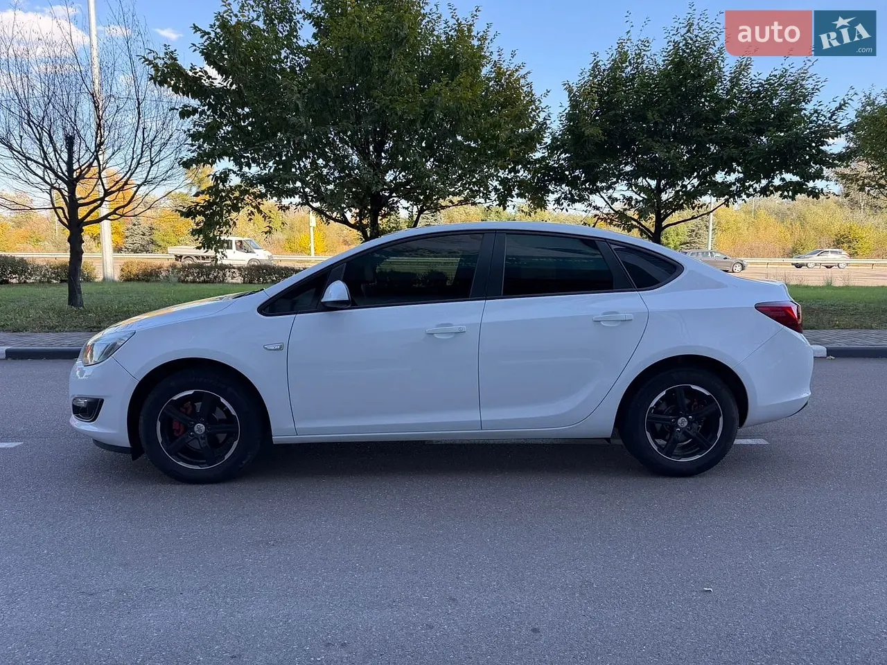 Opel Astra 2017 photo 5