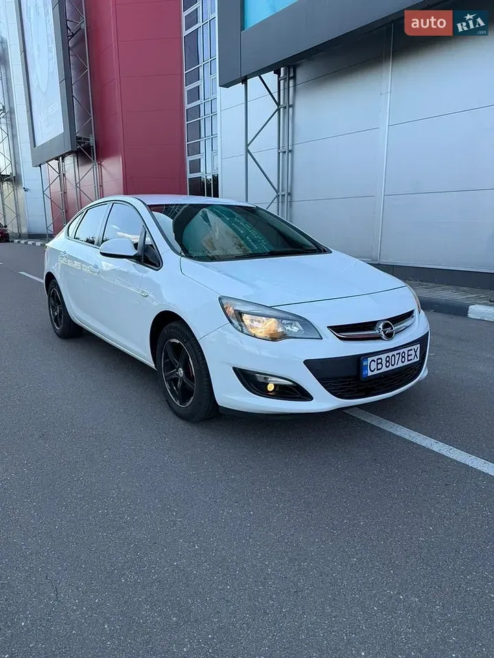 Opel Astra 2017 photo 2