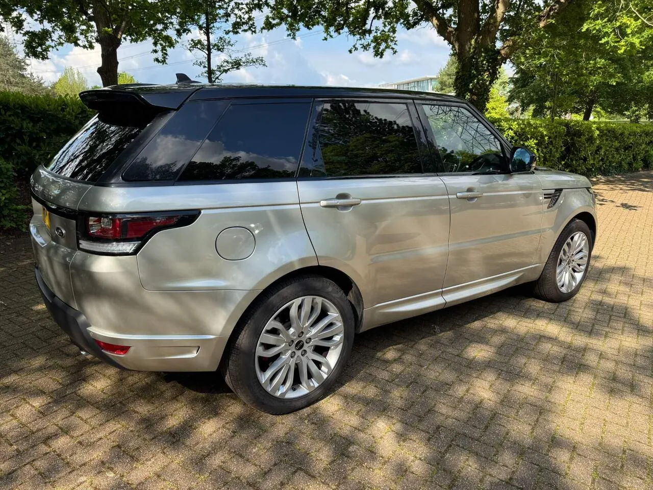 Land Rover Range Rover Sport 2015 photo 4