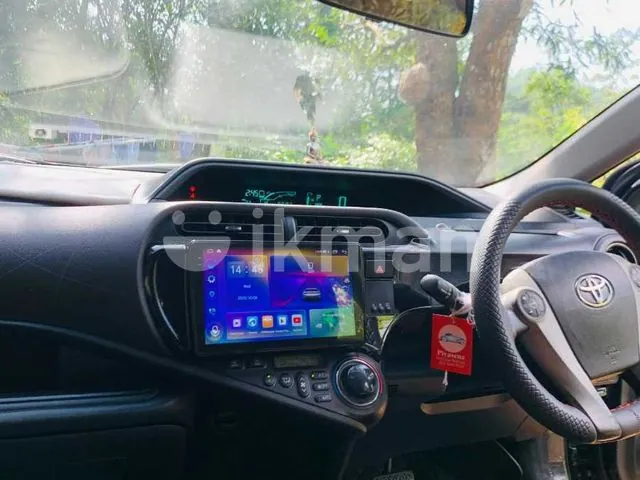 Toyota Aqua 2012 photo 3