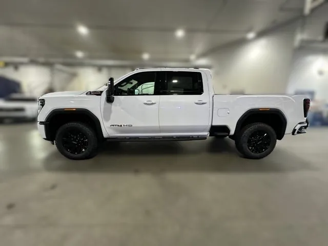 GMC Sierra 2500Hd 2026 photo 2