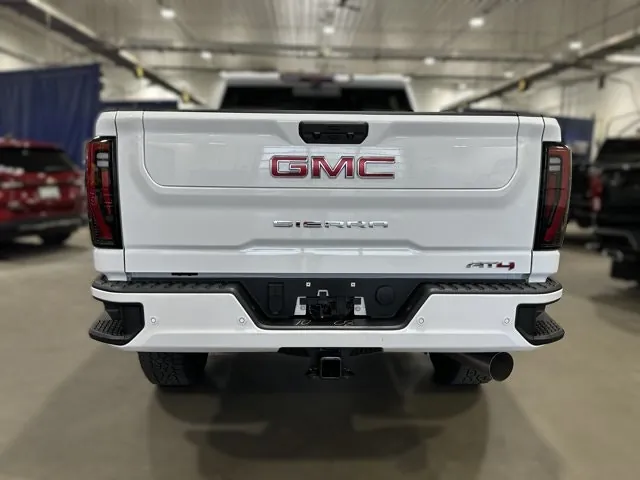 GMC Sierra 2500Hd 2026 photo 5