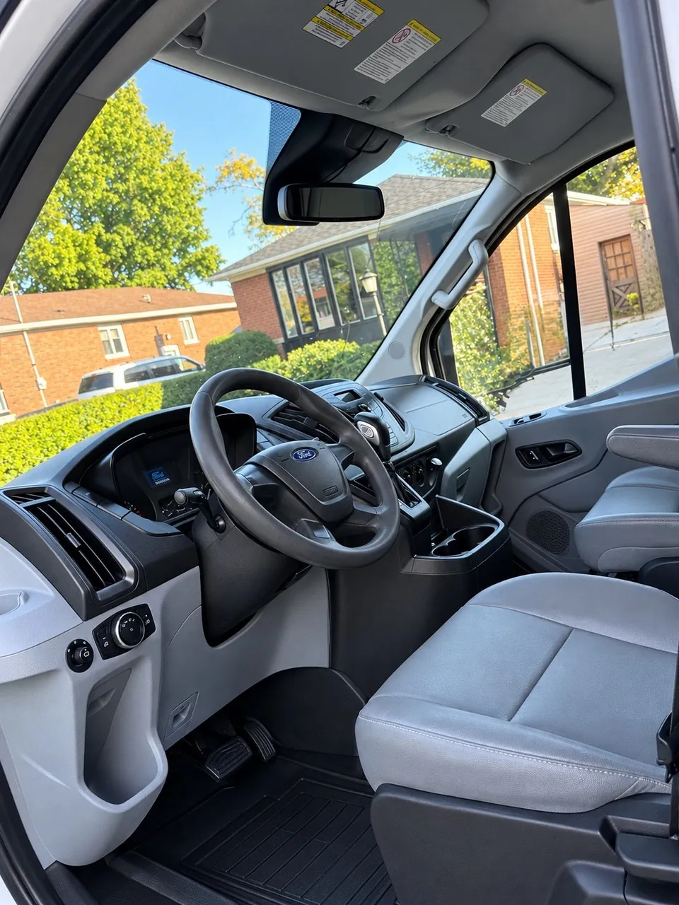 Ford Transit 2017 photo 3