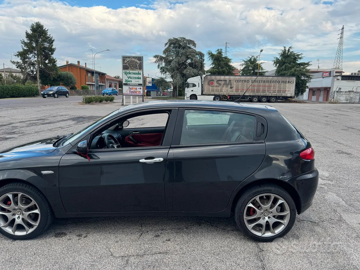 Alfa Romeo 147 2006 photo 3