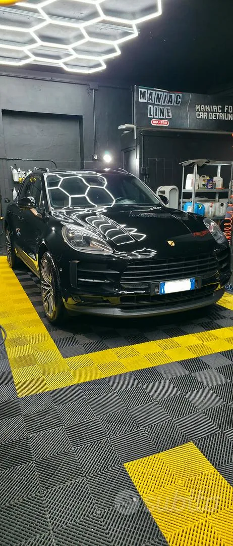 Porsche Macan 2021 photo 2