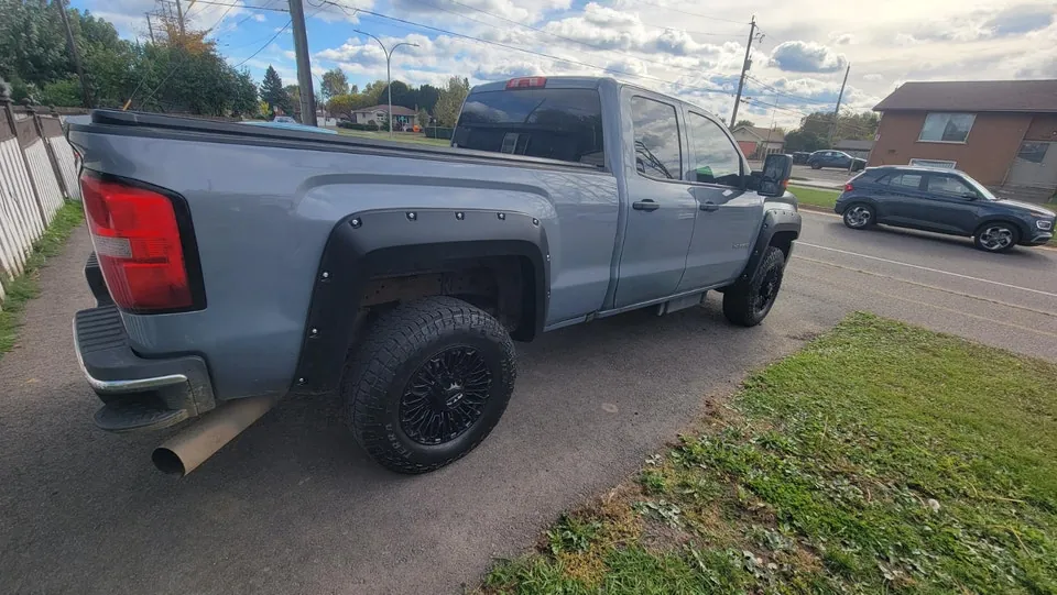 GMC 2500Hd 2016 photo 3