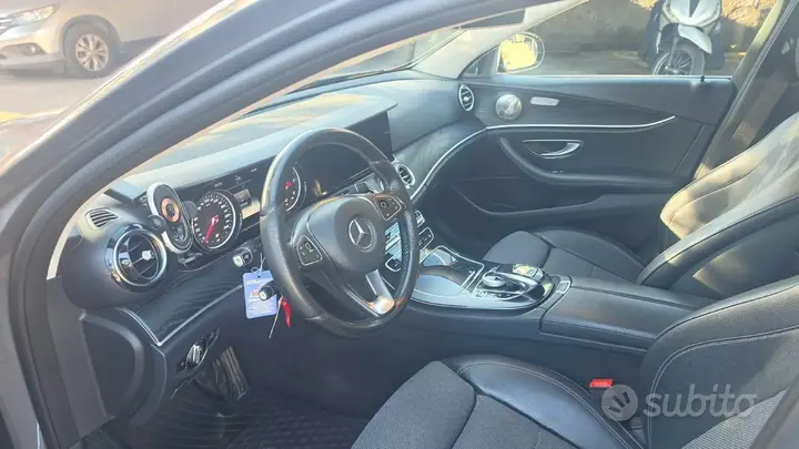Mercedes-Benz E-Class 2018 photo 5