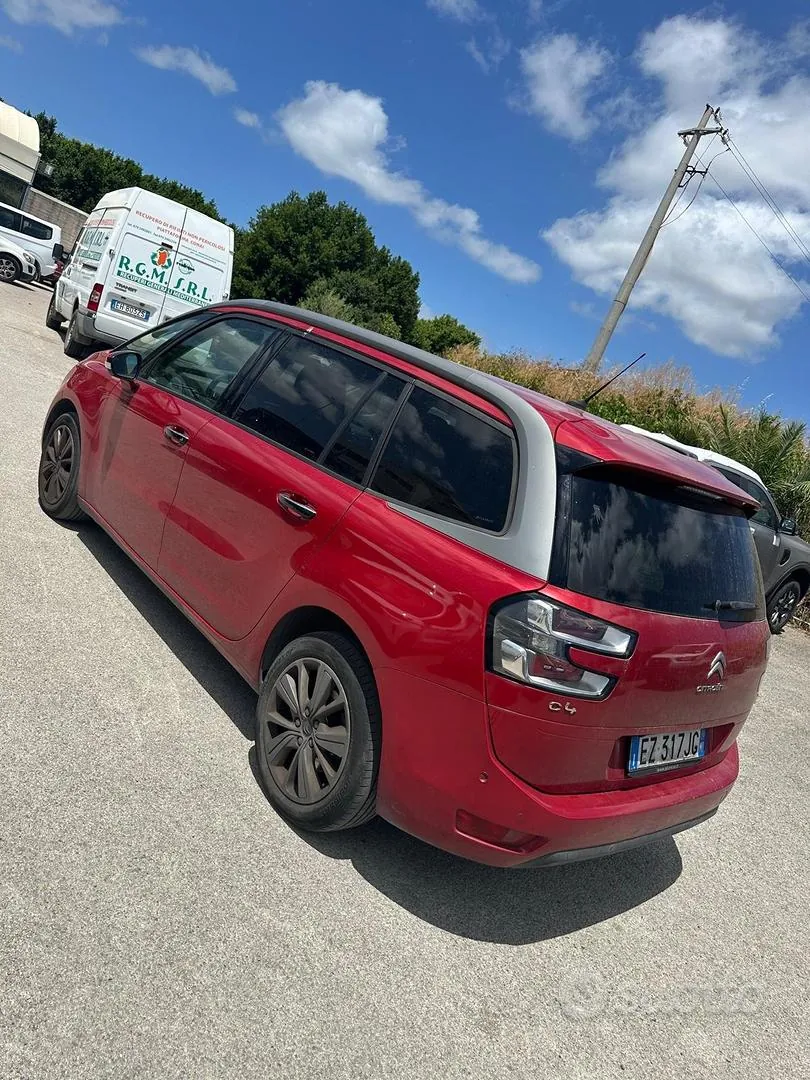 Citroen C4 Picasso 2015 photo 5