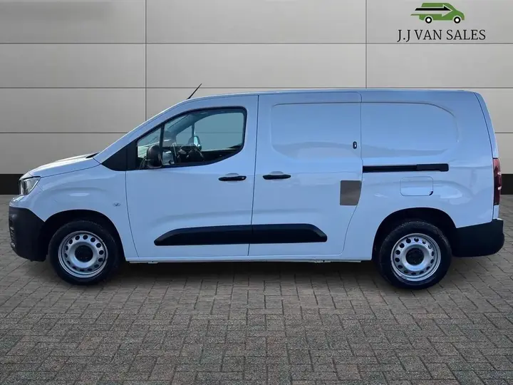 Peugeot Partner 2023 photo 4