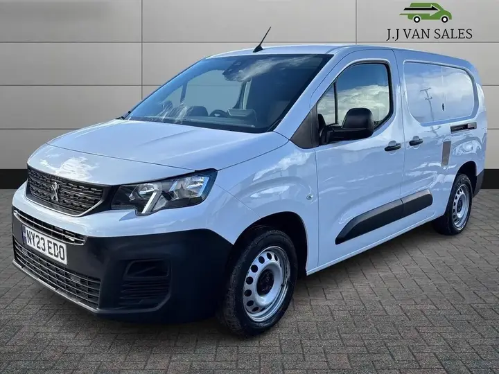 Peugeot Partner 2023 photo 3