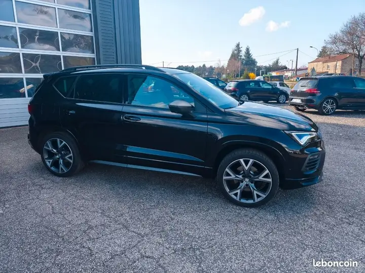 Seat Ateca 2023 photo 3
