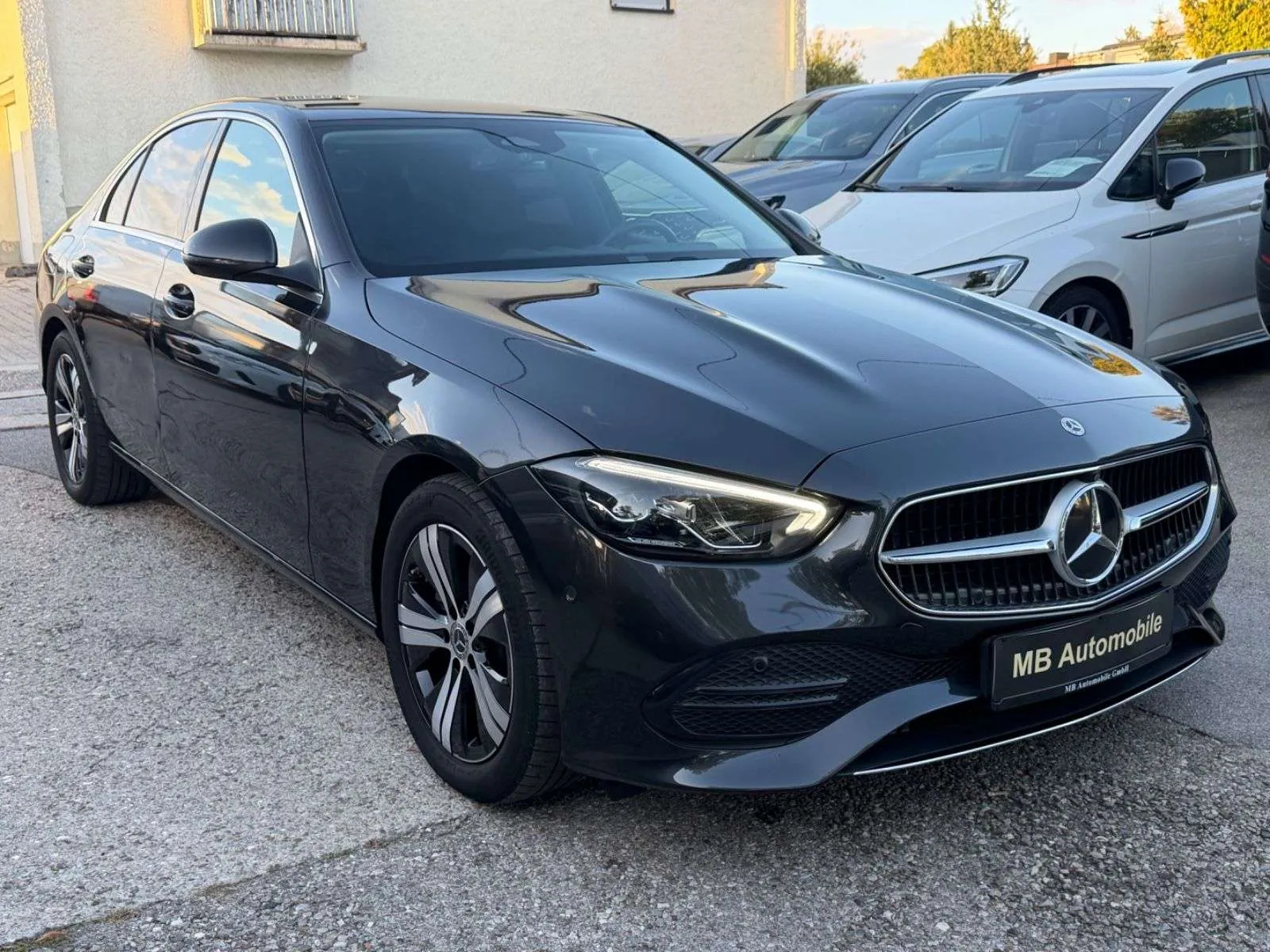 Mercedes-Benz C 180 2023 photo 3