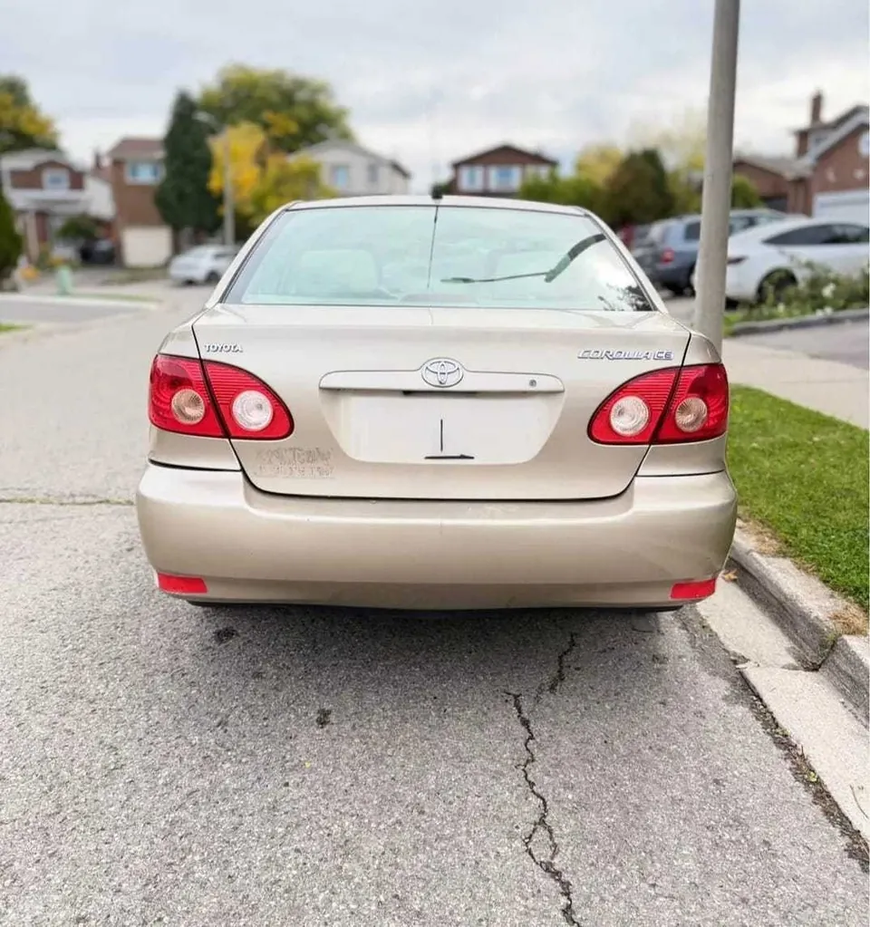 Toyota Corolla 2005 photo 2
