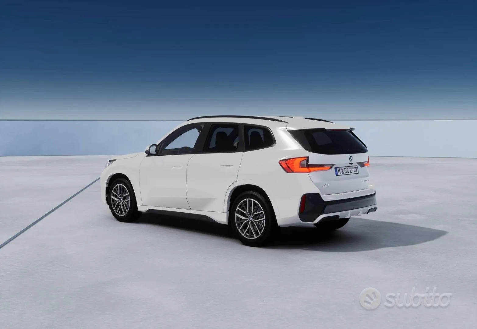 BMW X1 photo 2