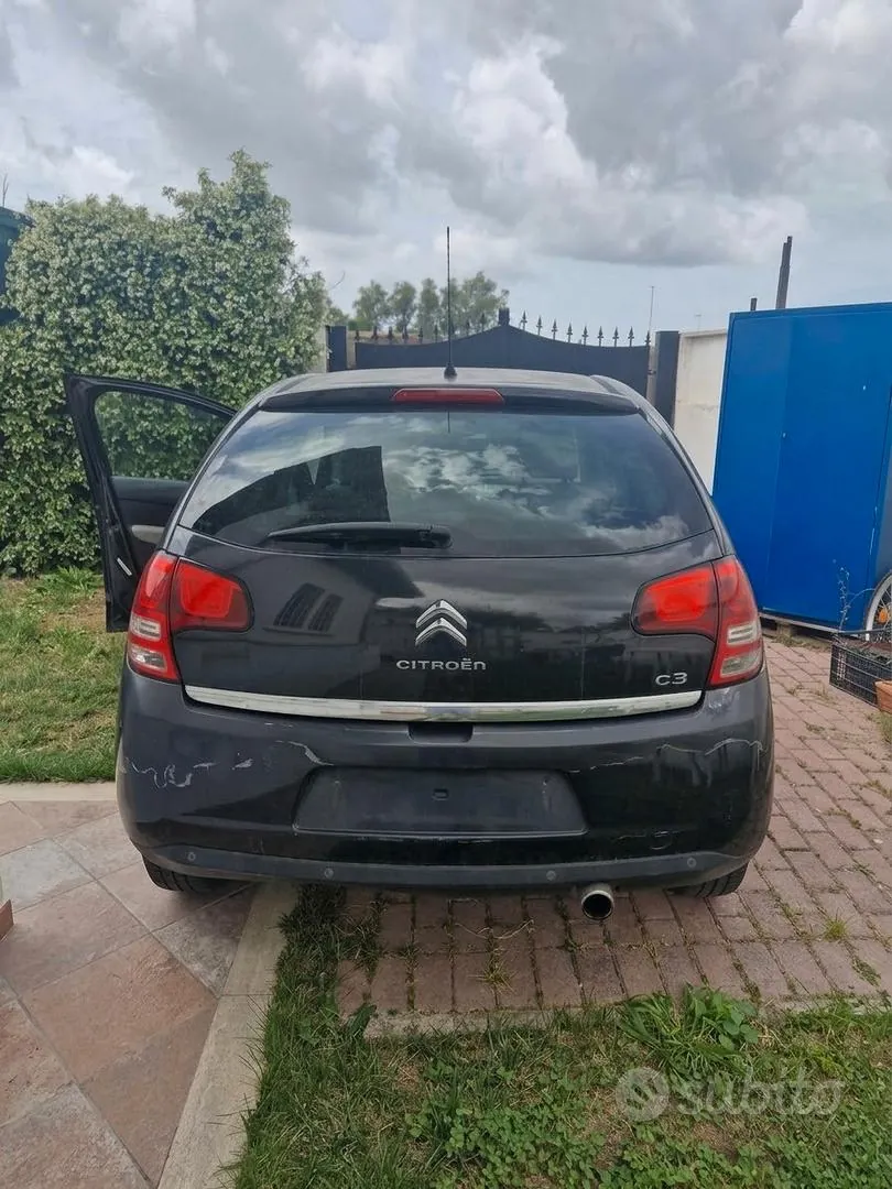 Citroen C3 2010 photo 2