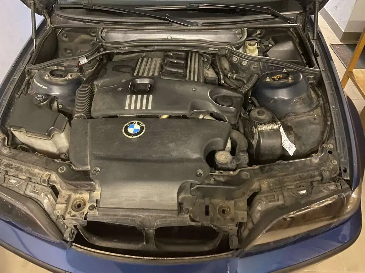 BMW 3 Series 2002 photo 3