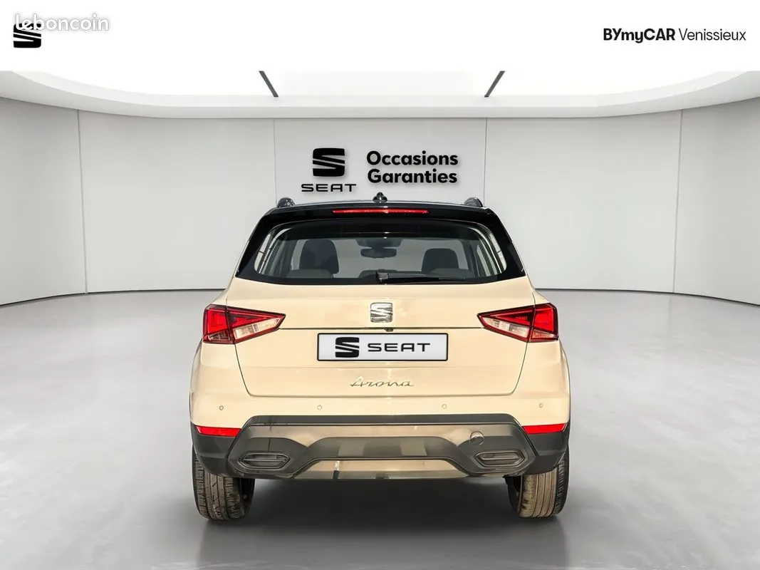 Seat Arona 2024 photo 4