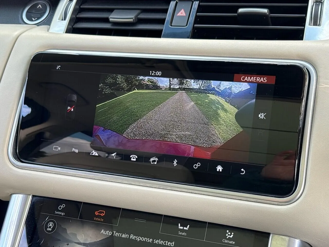 Land Rover Range Rover Sport 2018 photo 3