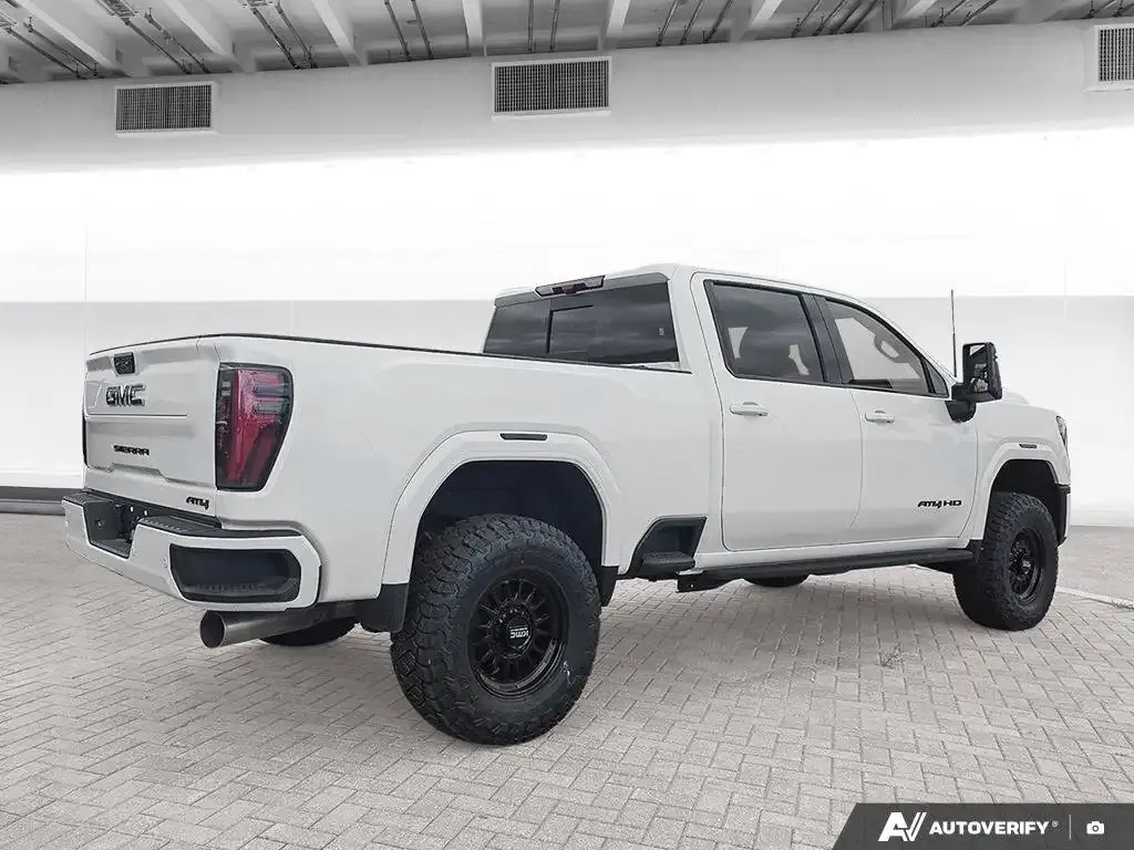 GMC Sierra 2500Hd 2026 photo 4