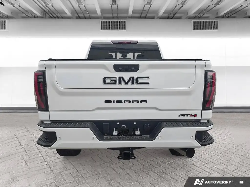 GMC Sierra 2500Hd 2026 photo 3