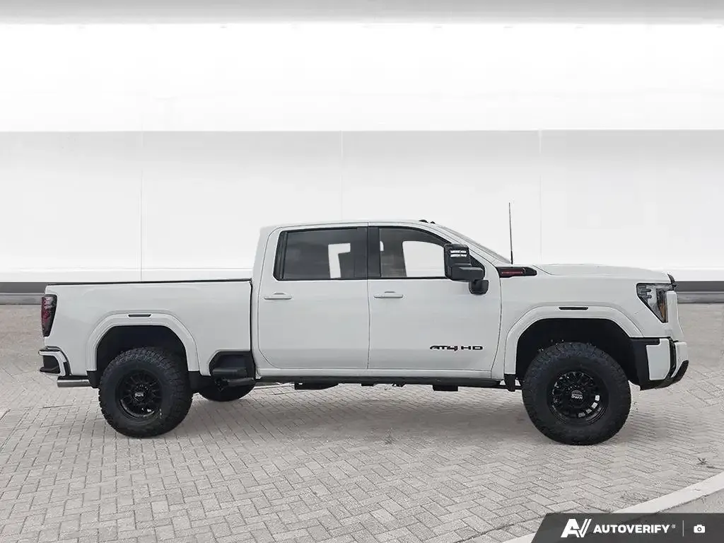 GMC Sierra 2500Hd 2026 photo 5