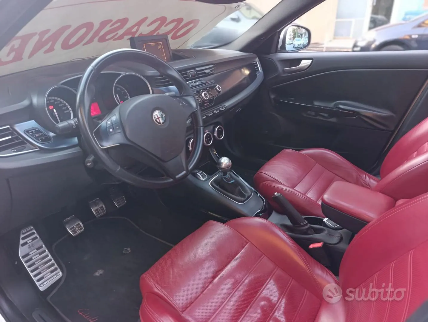 Alfa Romeo Giulietta 2010 photo 5