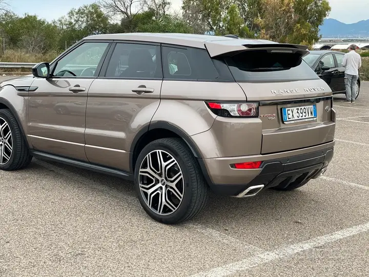 Land Rover Range Rover Evoque 2015 photo 4
